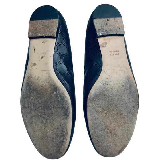 Diane von Furstenberg Corolla Flats Black Leather Perforated Scallop Trim Sz 7.5 - Picture 6 of 9